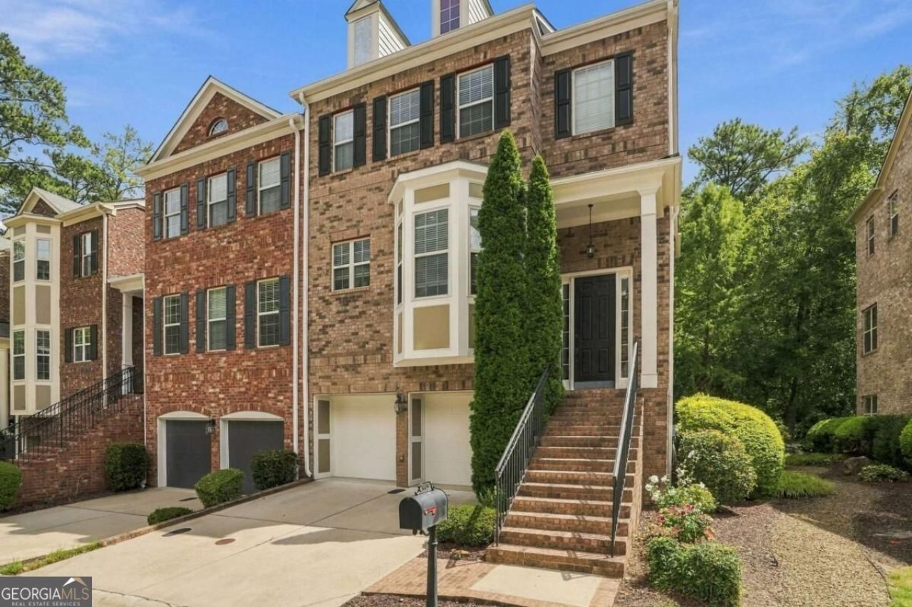 1875 Cedar Glenn Way, Atlanta, GA 30339 Main Photo