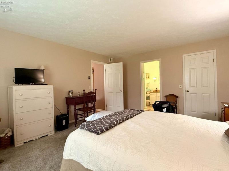 127 Stonyridge Drive, Unit 108, Sandusky, OH 44870 Photo 29