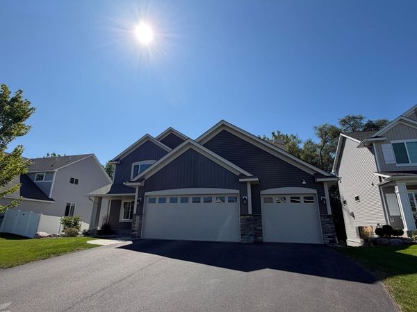 5590 Upper 179th Street W, Lakeville, MN 55044