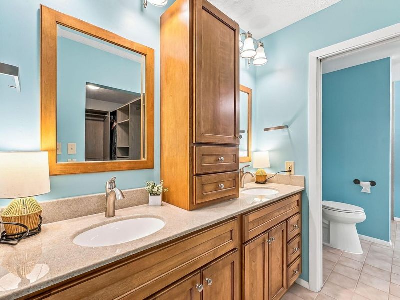 8749 Scarsdale Boulevard , Powell, OH 43065 Photo 23
