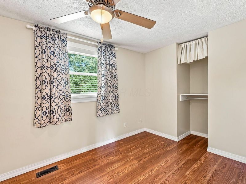 8749 Scarsdale Boulevard , Powell, OH 43065 Photo 27