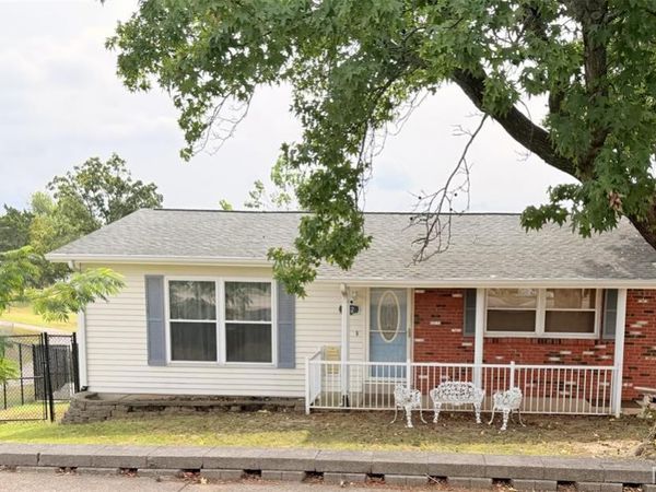 712 Lee Avenue, Festus, MO 63028