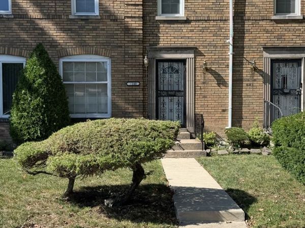 1140 W 112th Street , Unit 1, Chicago, IL 60643