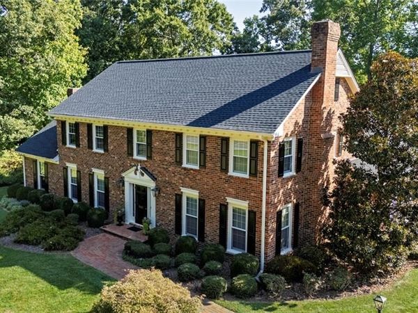 5001 Edinborough Road , Greensboro, NC 27406