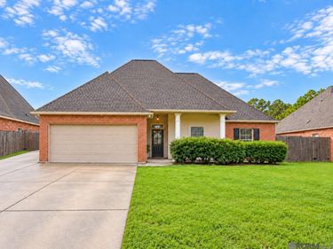 13138 Montrose North, Denham Springs, LA 70726