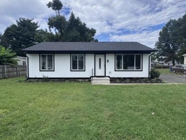 215 PROSPECT AVENUE, EASTON, MD 21601