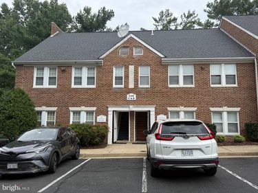 2102 GALLOWS ROAD, Unit D, VIENNA, VA 22182