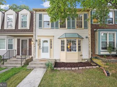 12120 STONEFORD DRIVE , WOODBRIDGE, VA 22192