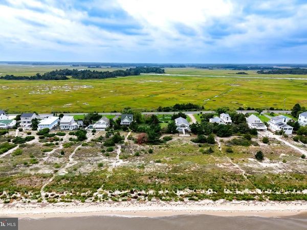 595 BAY AVENUE, MILFORD, DE 19963