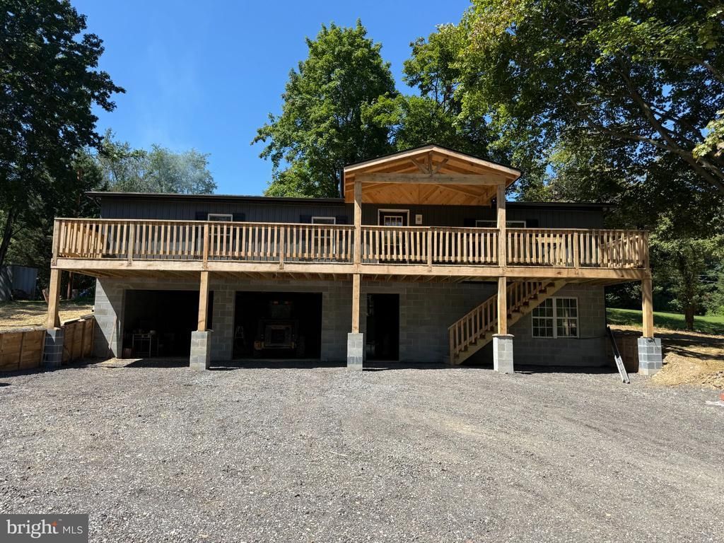 1175 BOLLINGER ROAD, LITTLESTOWN, PA 17340