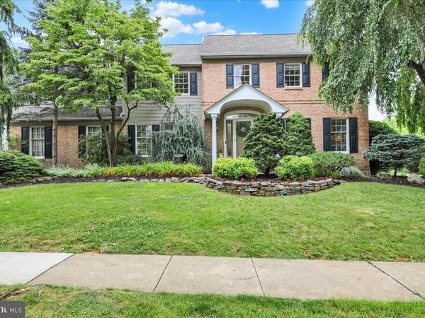 225 LOGAN AVENUE , WYOMISSING, PA 19610