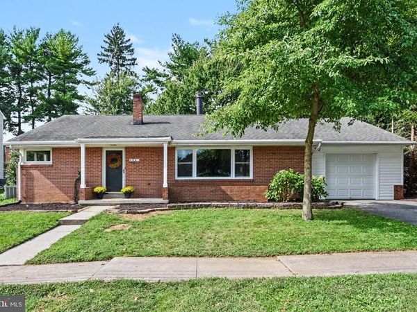 604 HILLCREST ROAD, HERSHEY, PA 17033