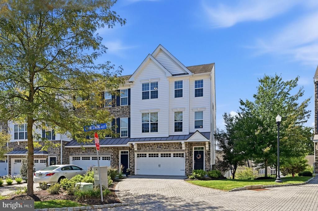 121 CORVUS CIRCLE, MEDIA, PA 19063