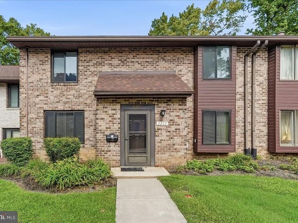 2207 ASPEN CIRCLE , SPRINGFIELD, PA 19064
