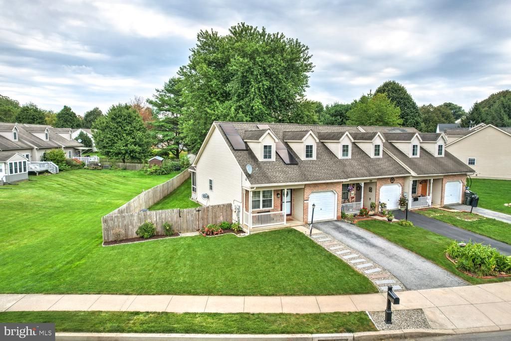 310 MEADOW LANE, QUARRYVILLE, PA 17566
