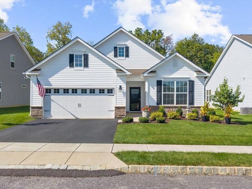 7945 Troxell Court , Breinigsville, PA 18031 Main Photo