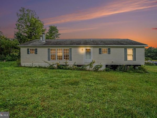 18 MAPLE AVENUE, GRANVILLE, PA 17029