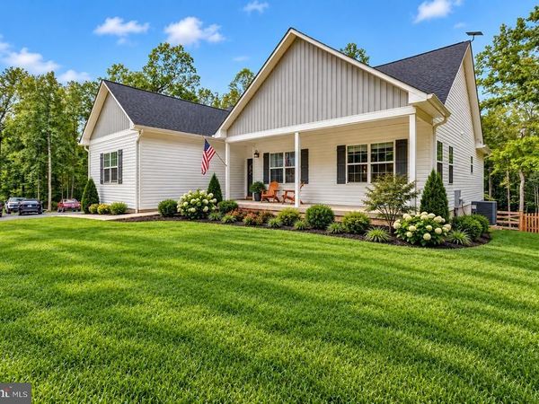 6264 ENON SCHOOL ROAD , MARSHALL, VA 20115