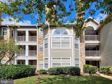 5605 WILLOUGHBY NEWTON DRIVE, Unit 22, CENTREVILLE, VA 20120