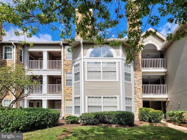 5605 WILLOUGHBY NEWTON DRIVE, Unit 22, CENTREVILLE, VA 20120