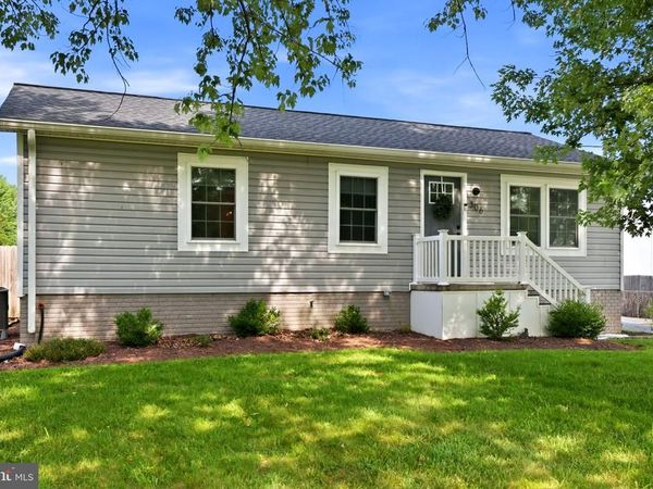306 FEGAN ROAD , BUNKER HILL, WV 25413
