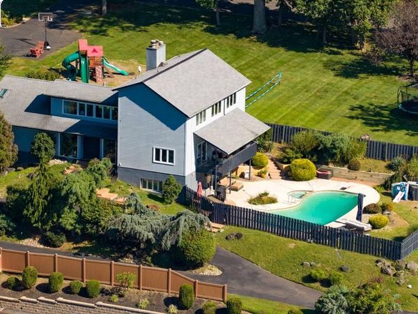 313 WYNDMOOR LANE , HUNTINGDON VALLEY, PA 19006