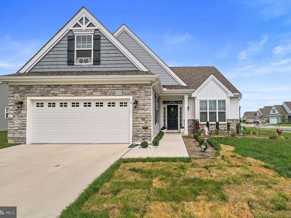 18 MATISSE PLACE, DOVER, DE 19904