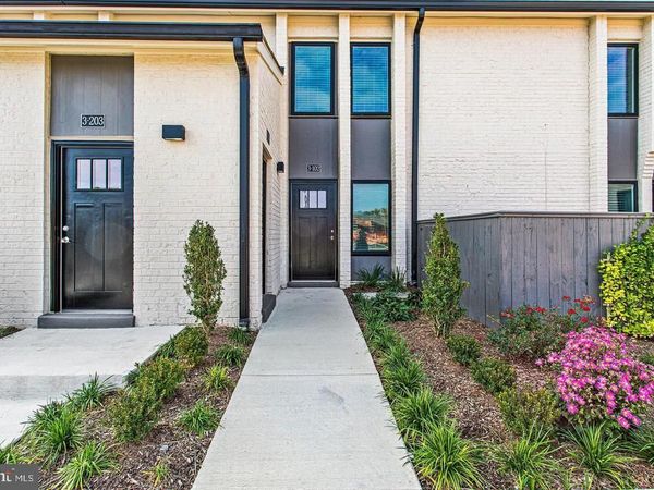 19520 VILLAGE WALK DRIVE , Unit 3-202, MONTGOMERY VILLAGE, MD 20886