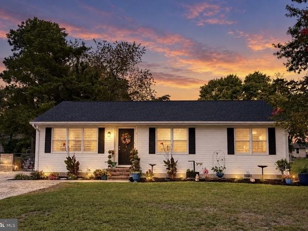 9 PINE STREET, DELMAR, MD 21875