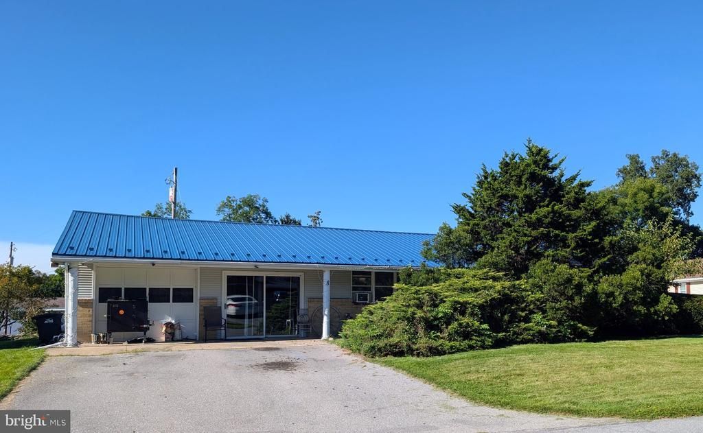 8 DASKEM LANE, PLEASANT GAP, PA 16823