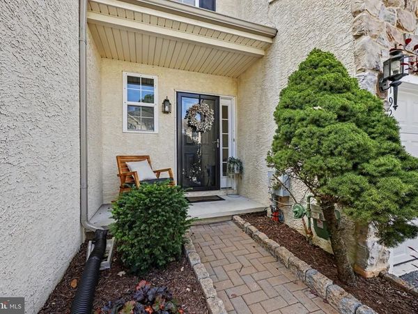 192 LUKENS MILL DRIVE, COATESVILLE, PA 19320