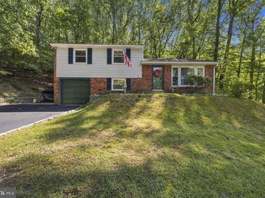 514 FOREST ROAD, WAYNE, PA 19087