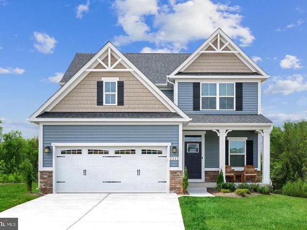 1124 CARACAS BOULEVARD , MARTINSBURG, WV 25403