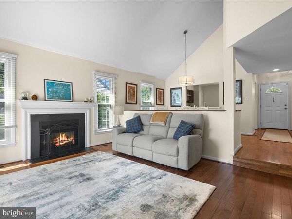 15058 HOLLEYSIDE DRIVE, DUMFRIES, VA 22025