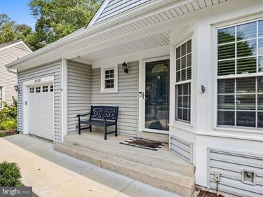 15058 HOLLEYSIDE DRIVE , DUMFRIES, VA 22025