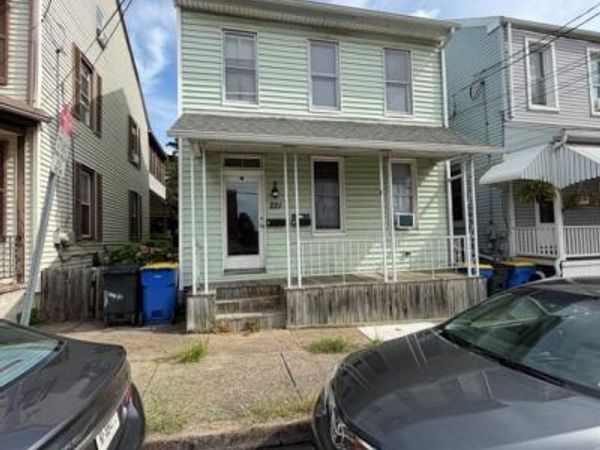 221 ANN STREET , Unit APT B, MIDDLETOWN, PA 17057