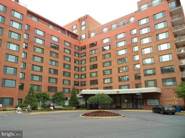 1011 ARLINGTON BOULEVARD, Unit 627, ARLINGTON, VA 22209
