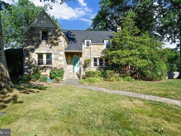 400 MEADOW LANE , FALLS CHURCH, VA 22042