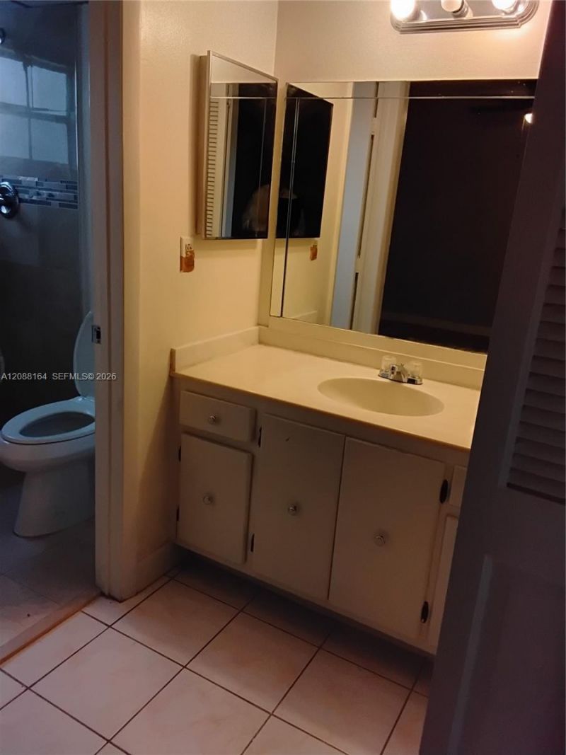 8050 W Mcnab Rd, Unit 310, Tamarac, FL 33321 Photo