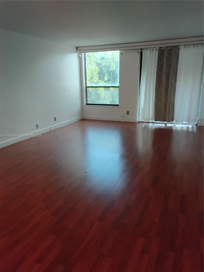 8050 W Mcnab Rd, Unit 310, Tamarac, FL 33321 Photo