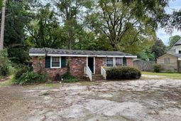 806 Windsor Way  photo 4