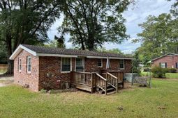 806 Windsor Way  photo 4
