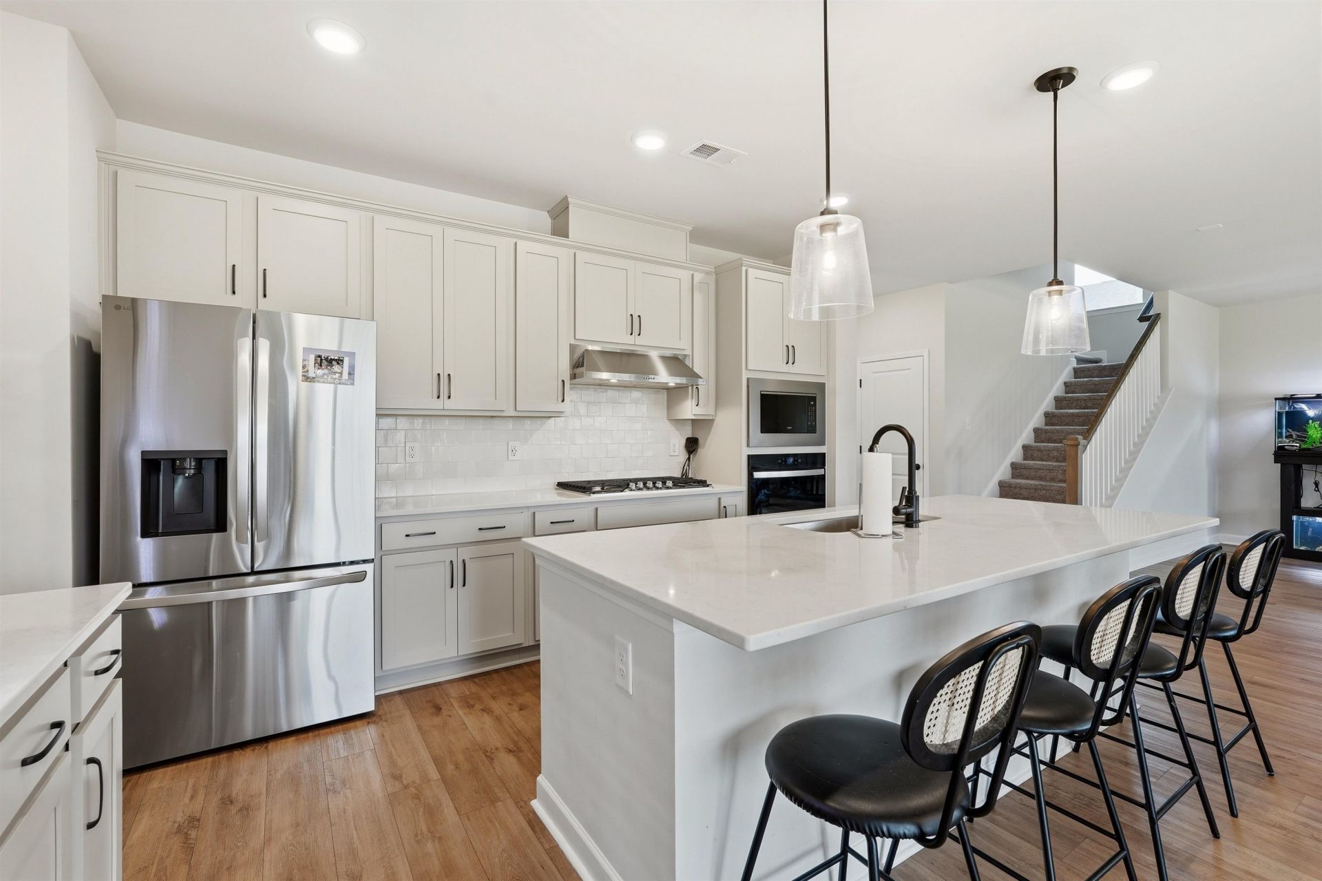 1884 Villena Dr. Photo 10