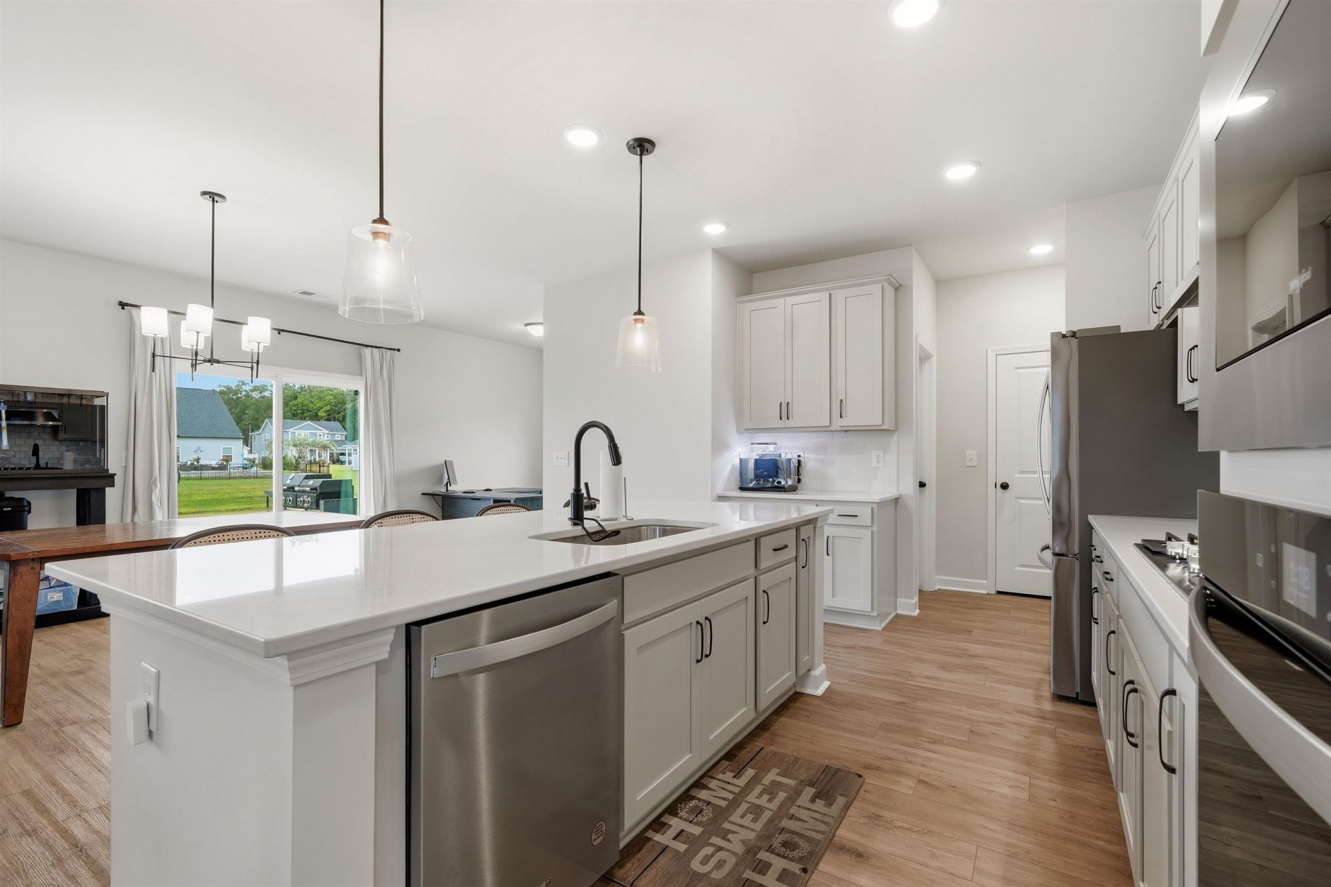 1884 Villena Dr. Photo 8