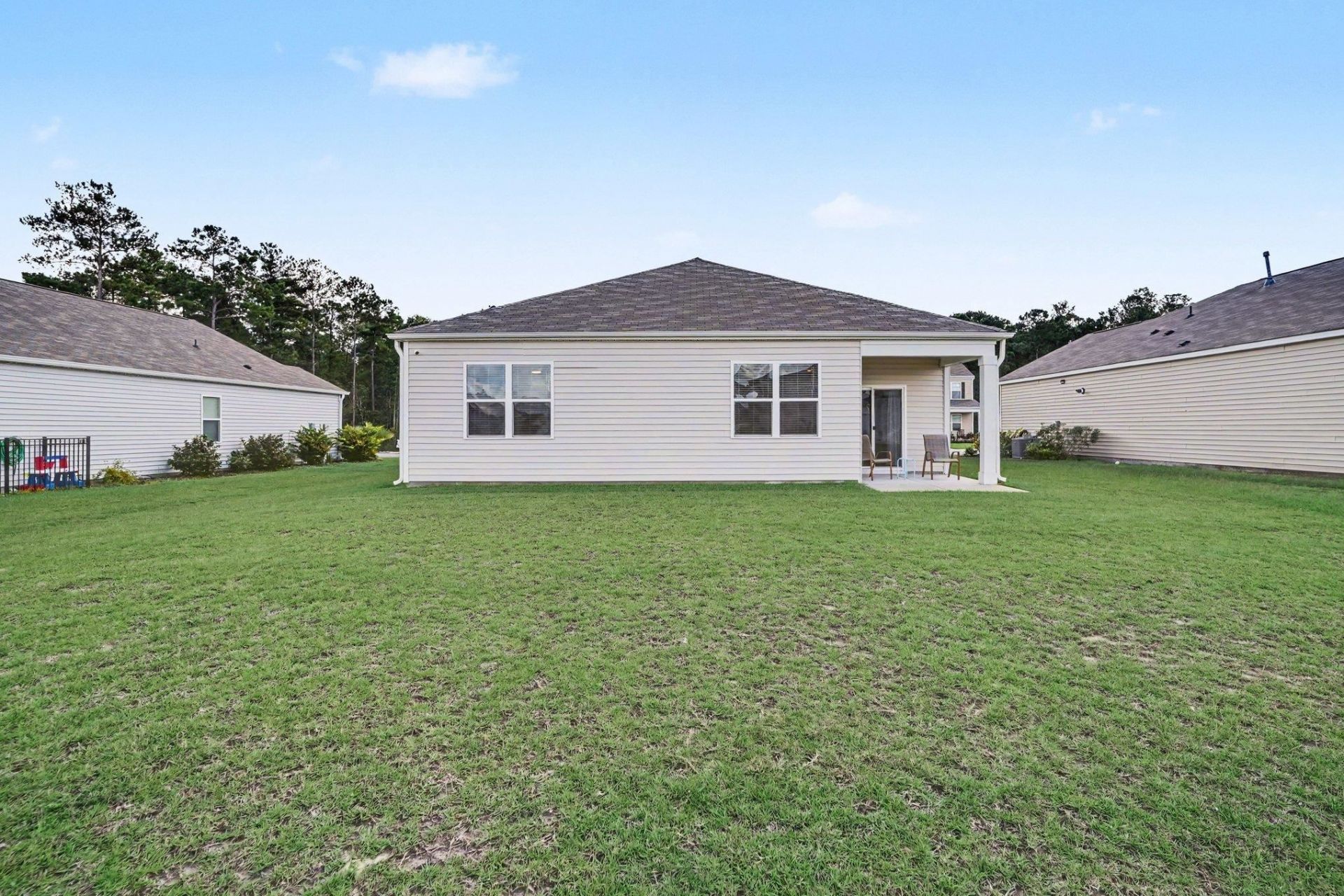 3927 Nandina Ct. Photo 31