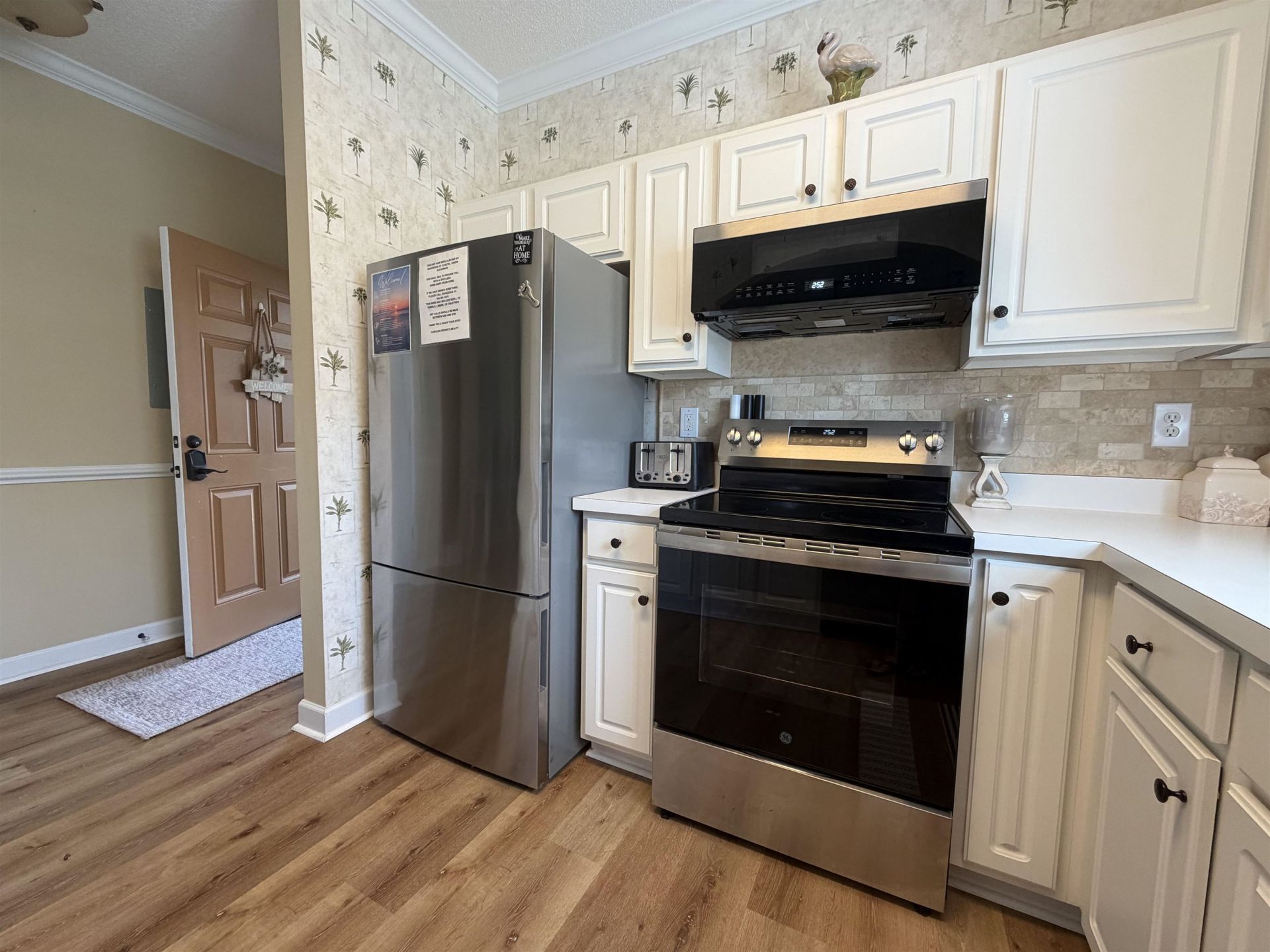 6203 Catalina Dr. Photo 10