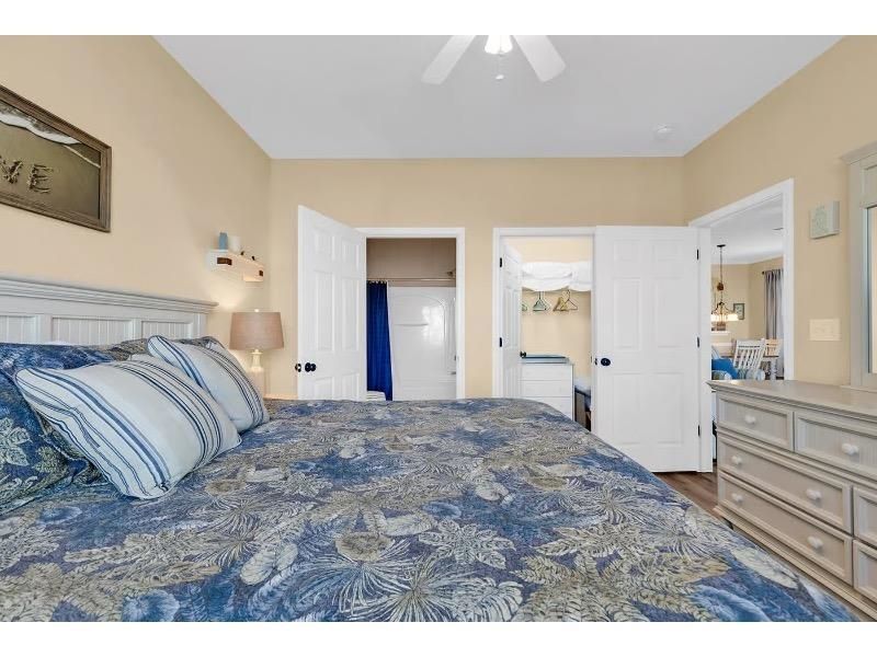 6203 Catalina Dr. Photo 17