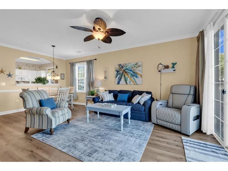 6203 Catalina Dr. Photo 5