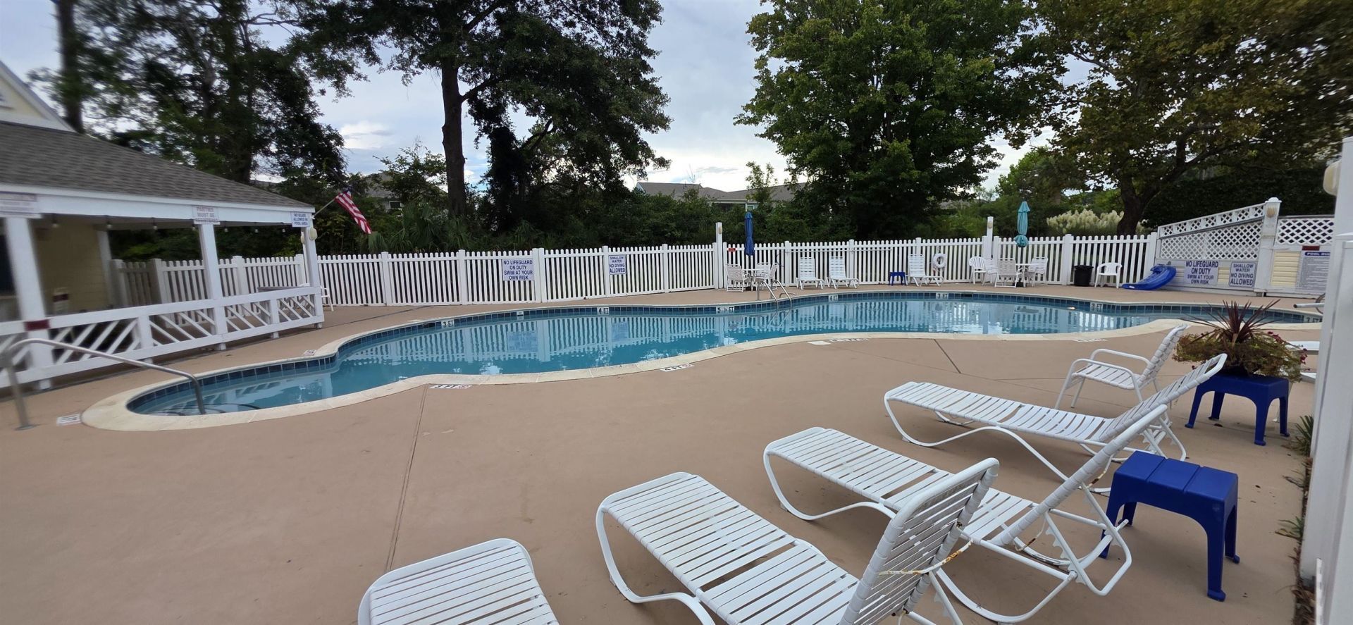 1100 Possum Trot Rd.  Photo 14