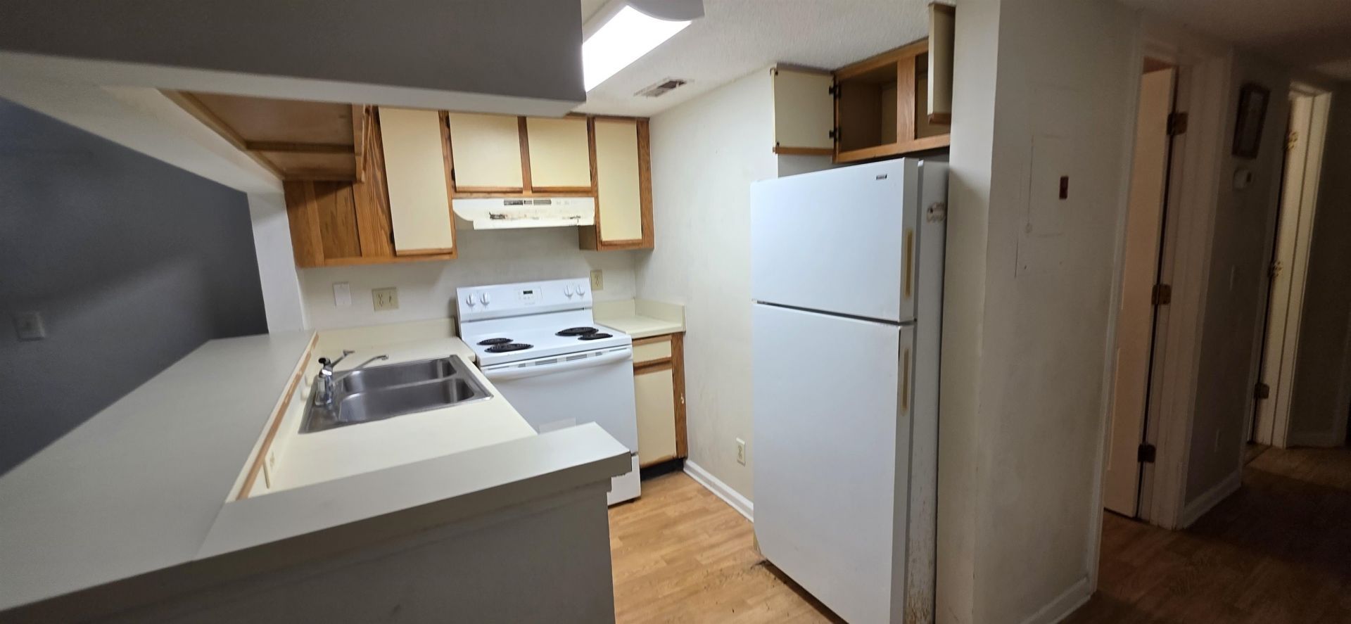 1100 Possum Trot Rd.  Photo 4